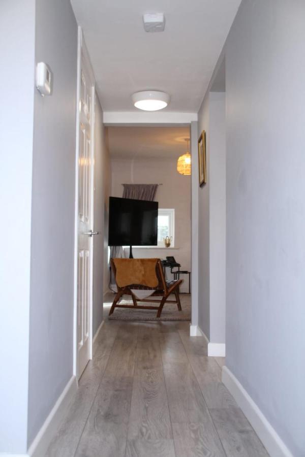 House 1905 - Self Catering Serviced Apartment Tidworth المظهر الخارجي الصورة