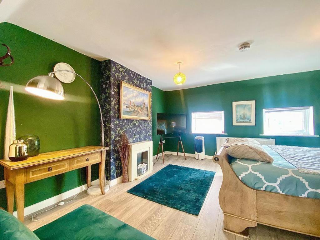 House 1905 - Self Catering Serviced Apartment Tidworth المظهر الخارجي الصورة